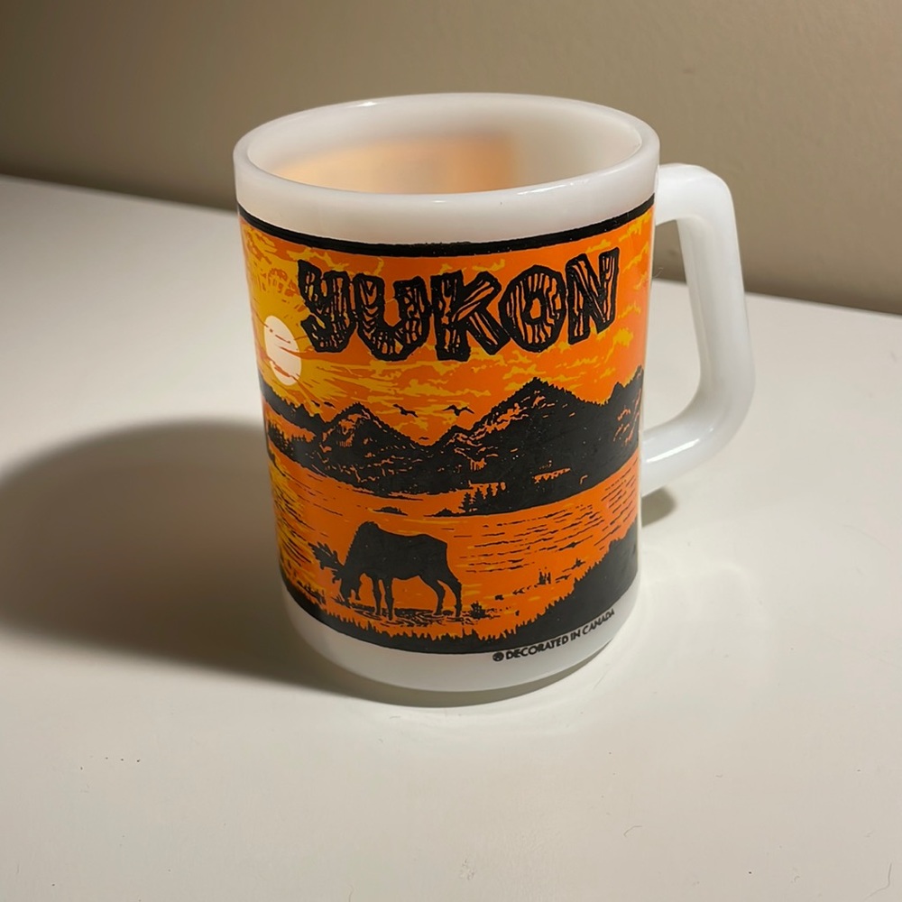 2/$20🏔️Yukon Mug Federal Glass